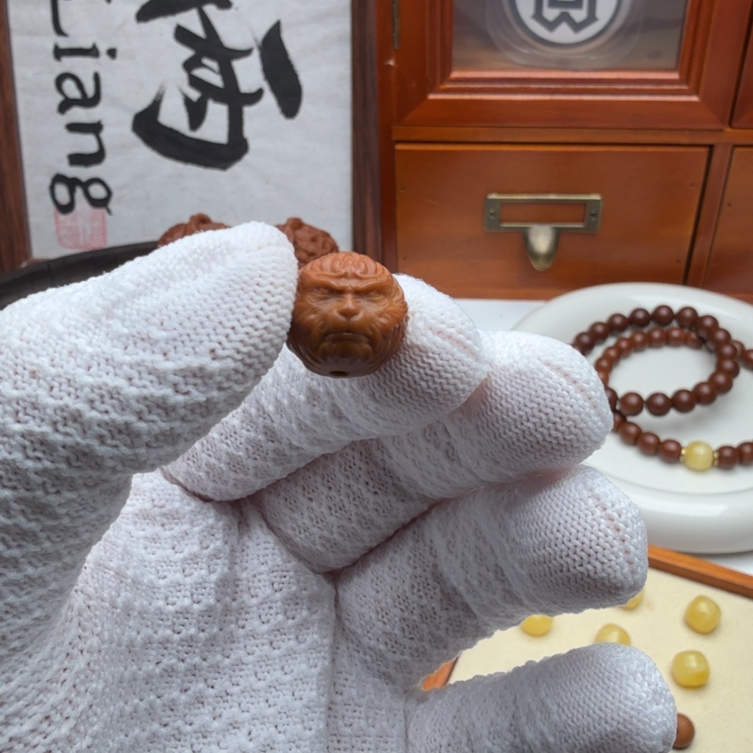 情***歌猴头核桃吊坠猴子