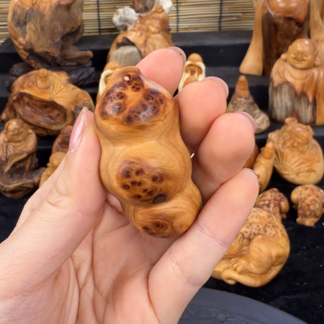 柏木（崖柏）手把件