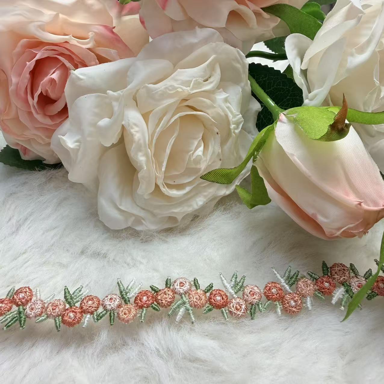 P9圆形玫瑰花边 
