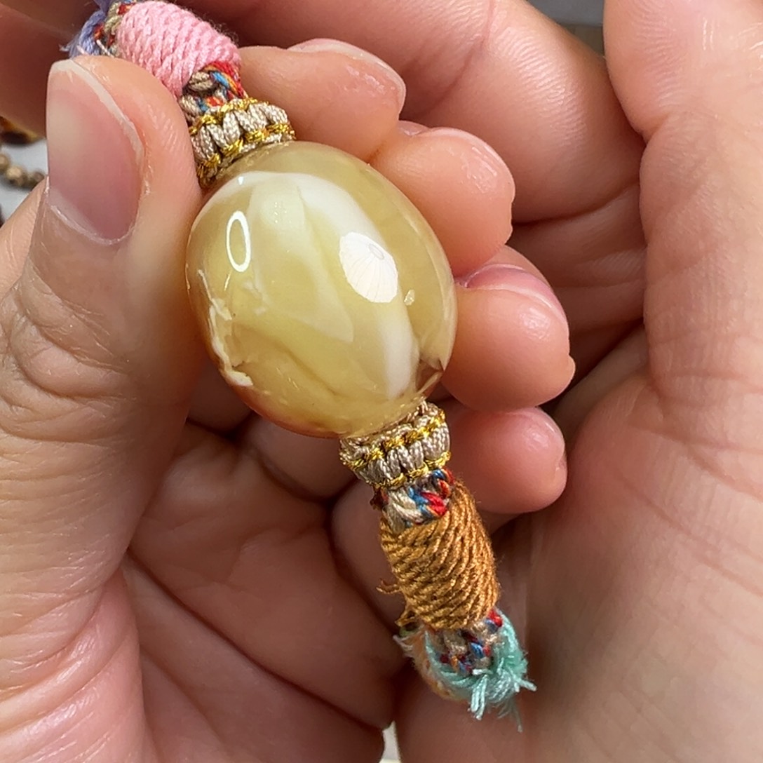 蜜蜡裸石未镶嵌蜜蜡