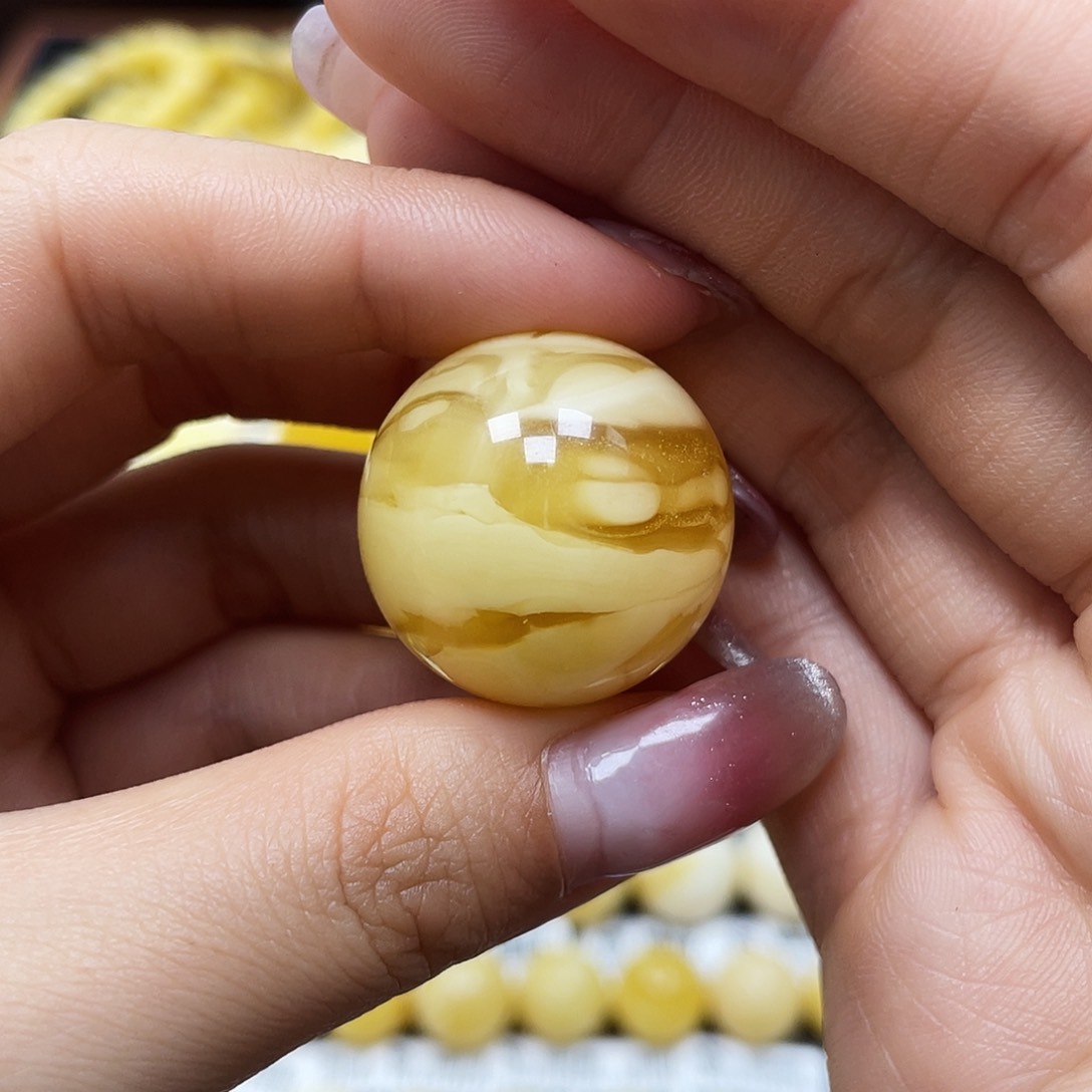 蜜蜡裸石未镶嵌圆珠25mm福利