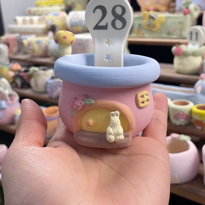 28…..手工手绘花盆