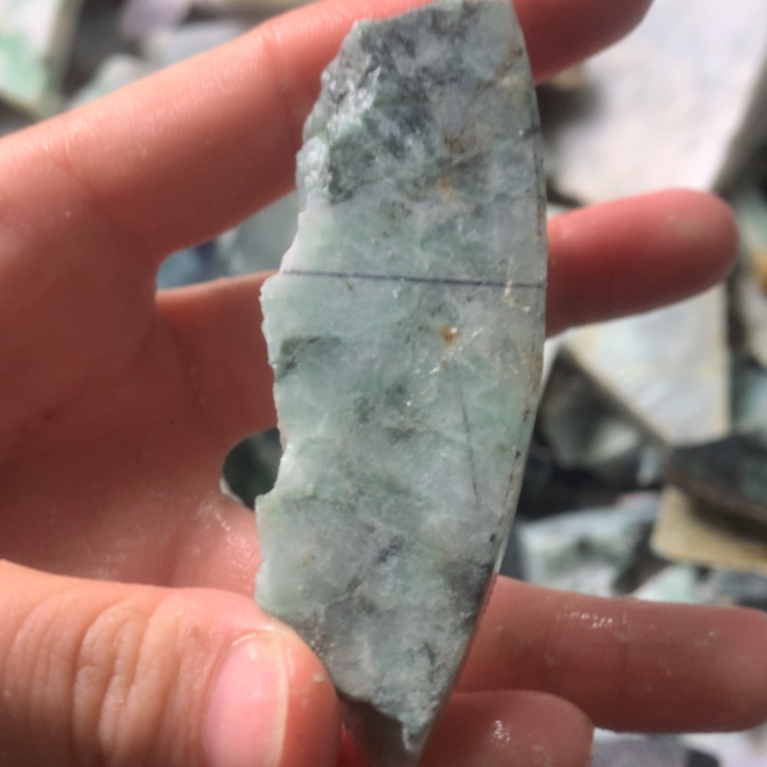 翡翠颈饰未镶嵌缅甸翡翠