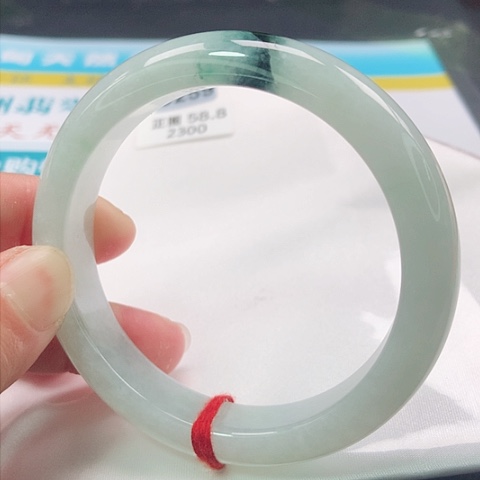 翡翠手镯未镶嵌0259号