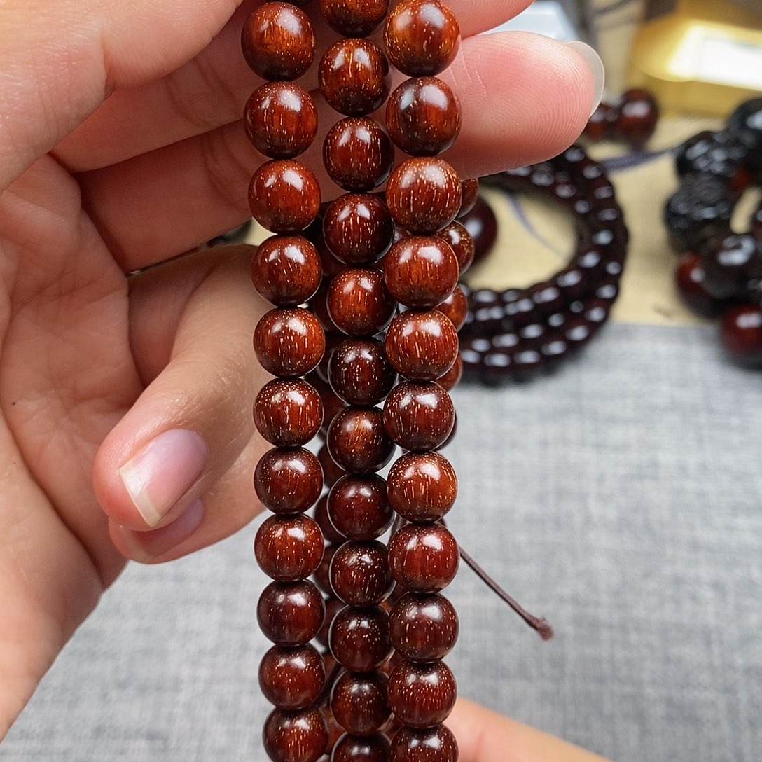 檀香紫檀（小叶紫檀）0.8 108橘黄色多星