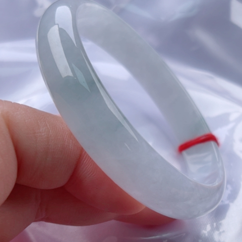 翡翠手镯未镶嵌正63无纹裂48小时鉴赏期