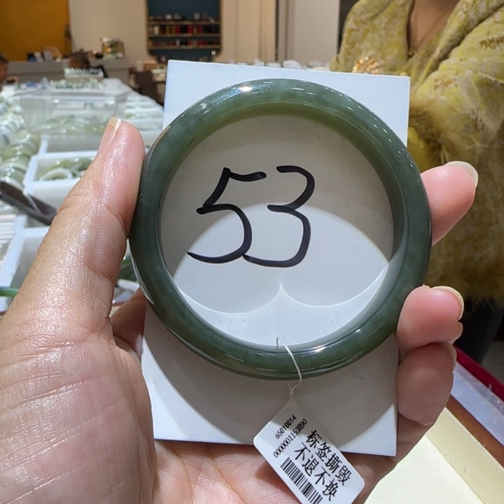 和田玉未镶嵌手镯770