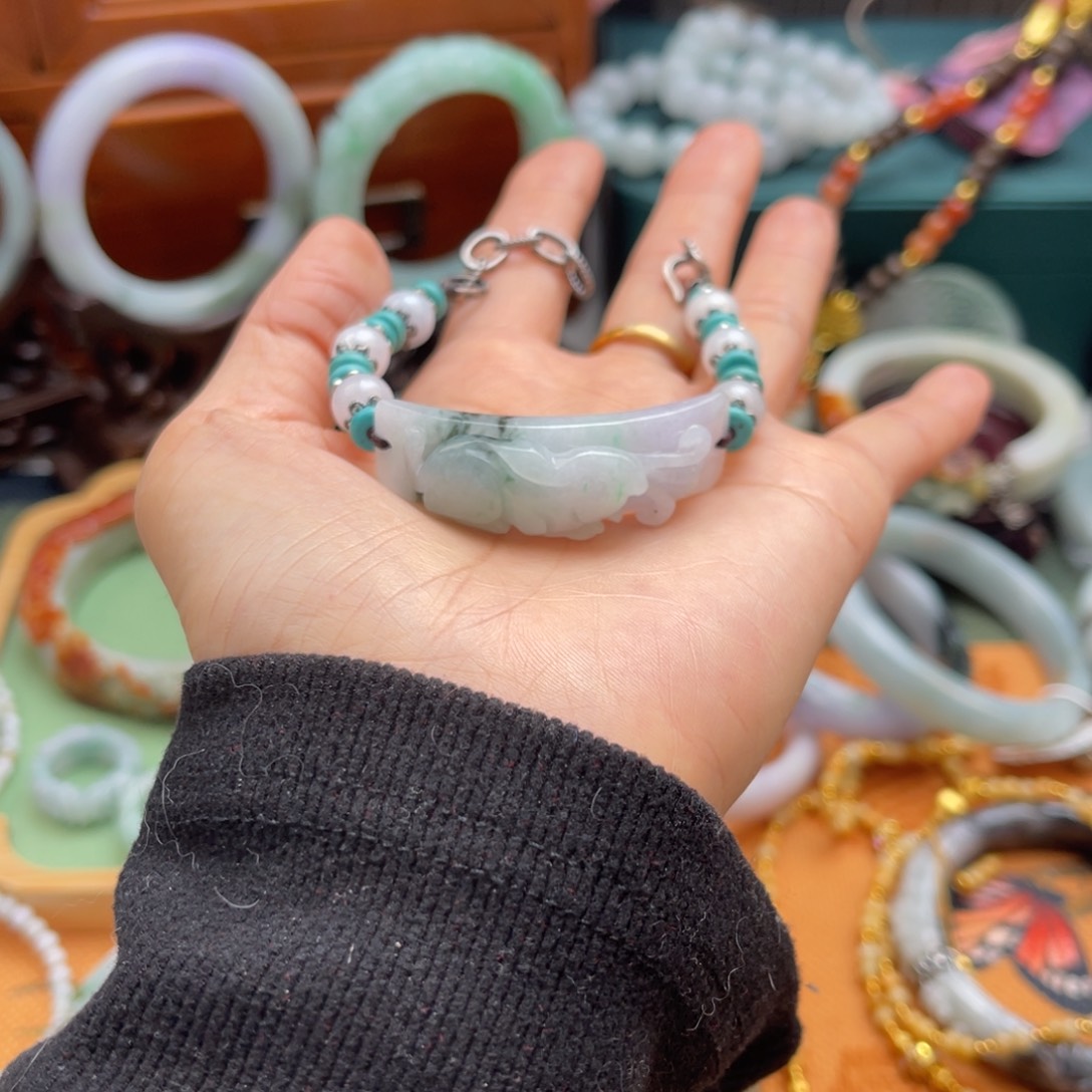 春***️翡翠未镶嵌手链手链