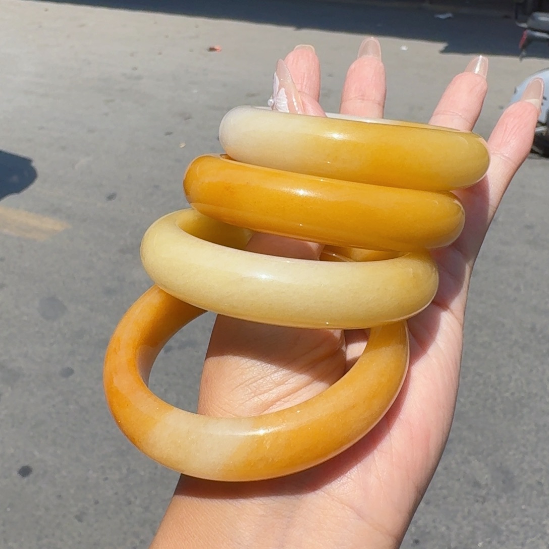 石英质玉（黄龙玉）未镶嵌手镯多样性发货 拍一发一