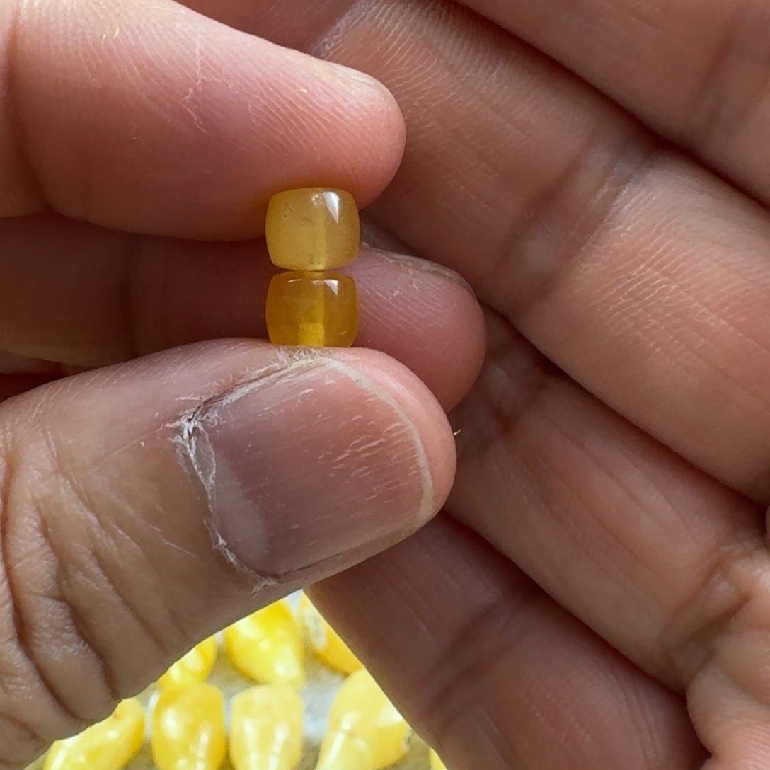 *****蜜蜡未镶嵌裸石23杂