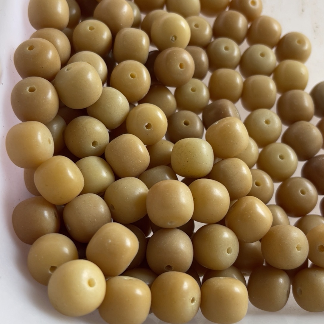 吊坠白玉菩提瑕疵13-12风化桶珠73颗