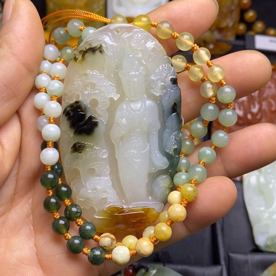 蛇纹石玉颈饰未镶嵌