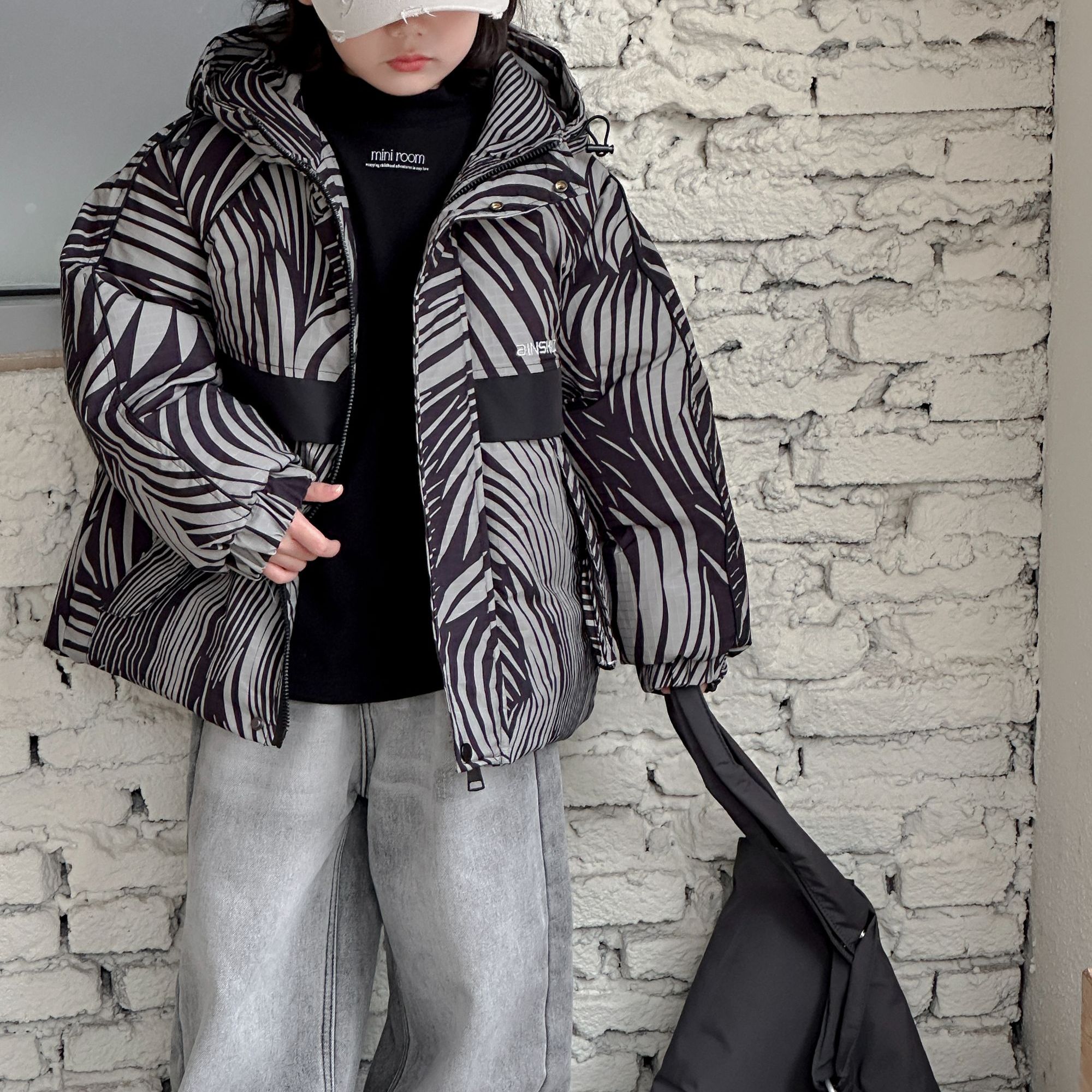 意 2025【X】12月23日 男童女童云绒绿色条纹连帽棉服110-