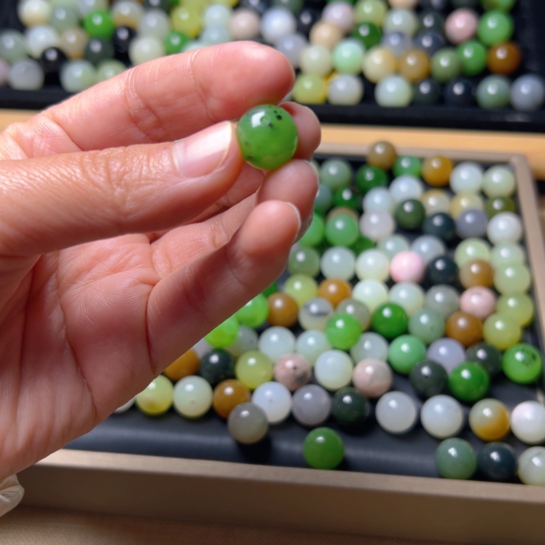 胖***墩和田玉未镶嵌车挂