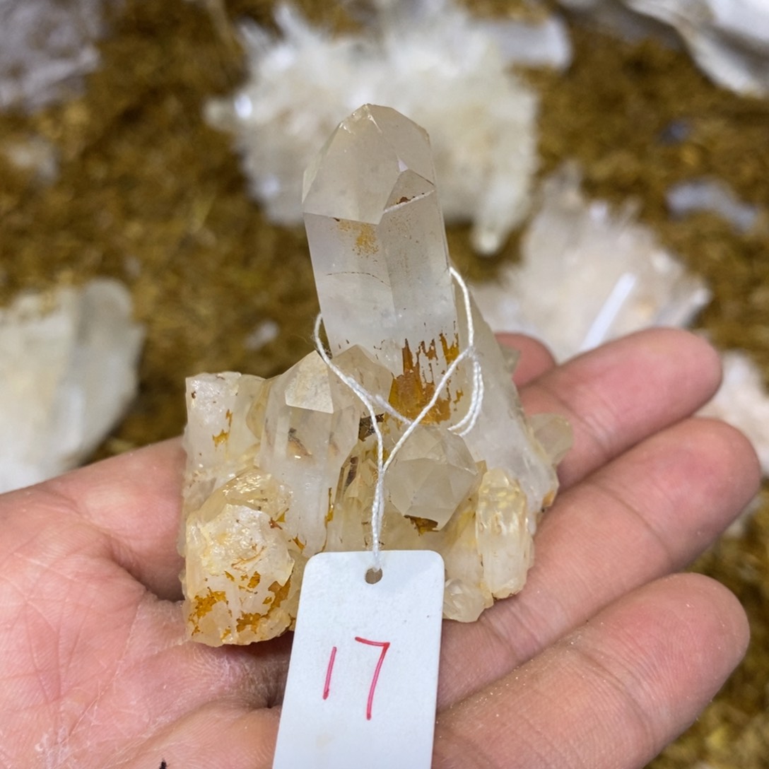 水晶原石摆件未镶嵌水晶