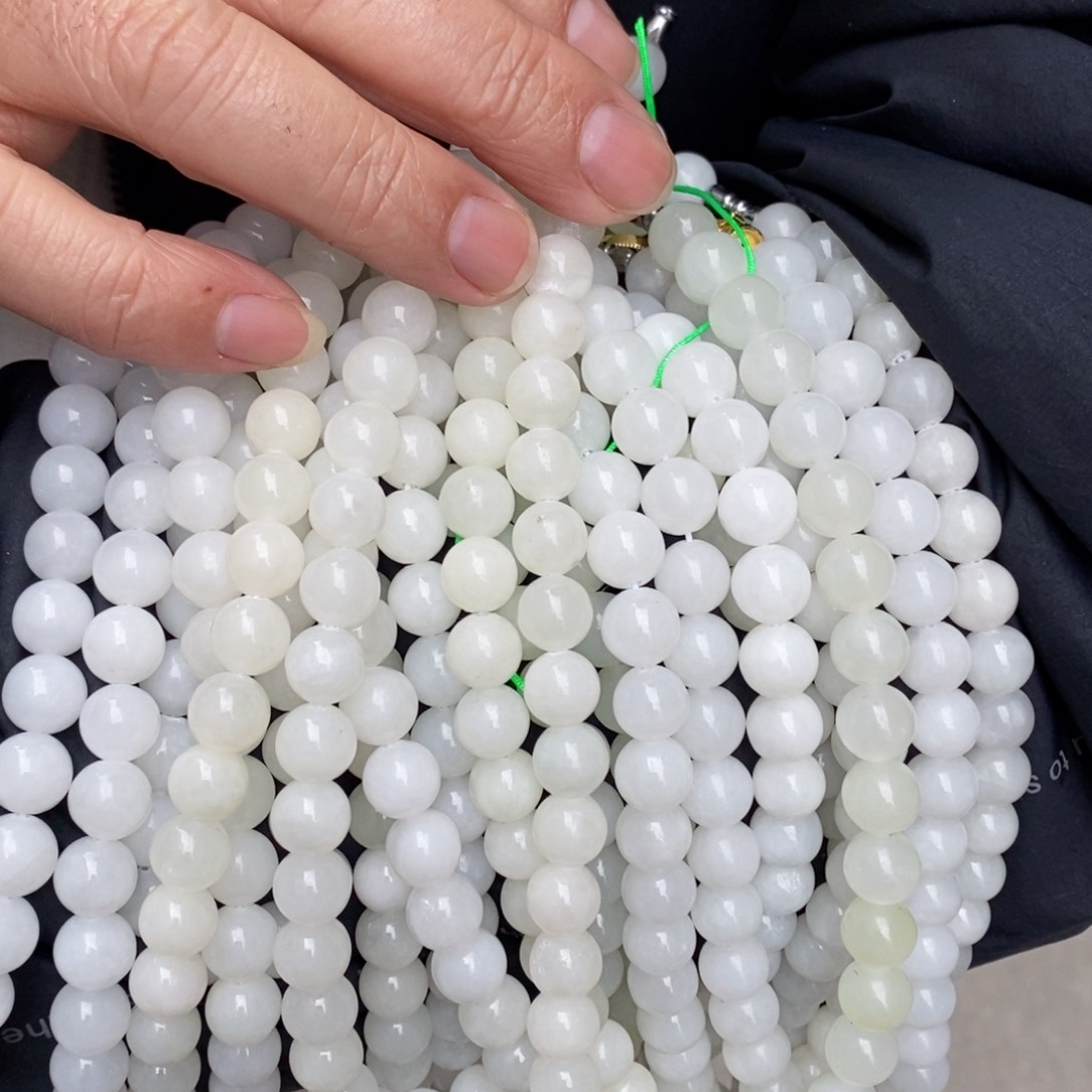 和田玉未镶嵌颈饰多样性拍一发一