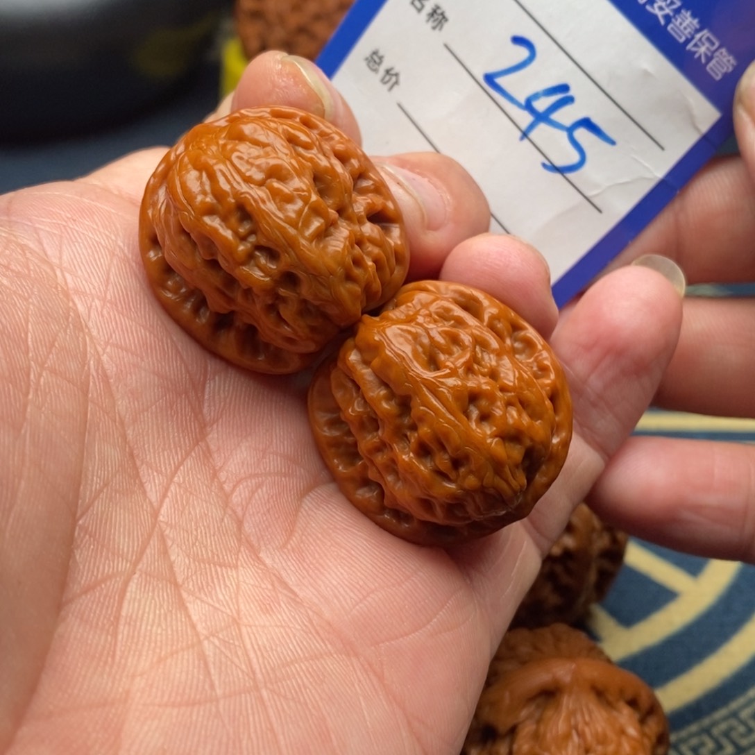 文玩核桃把件安*野狼30