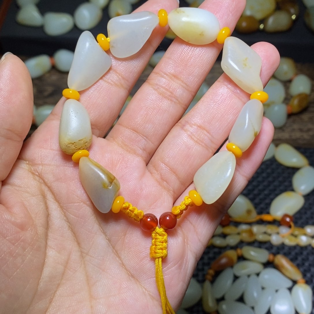 和田玉手链未镶嵌