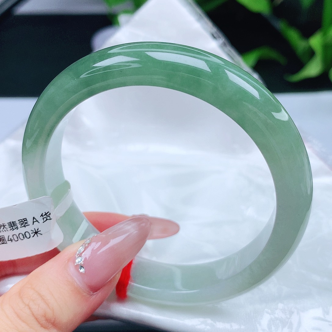 翡翠手镯未镶嵌57 58 57