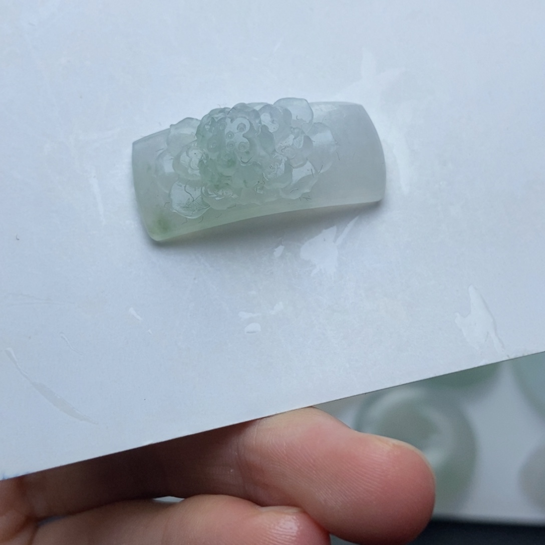 未镶嵌定制翡翠手牌