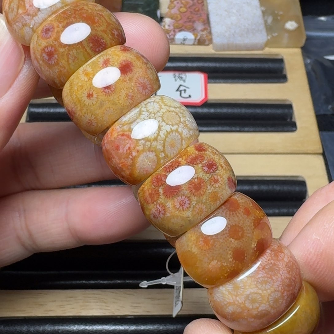 硅化玉纯天然色有机玉石未镶嵌