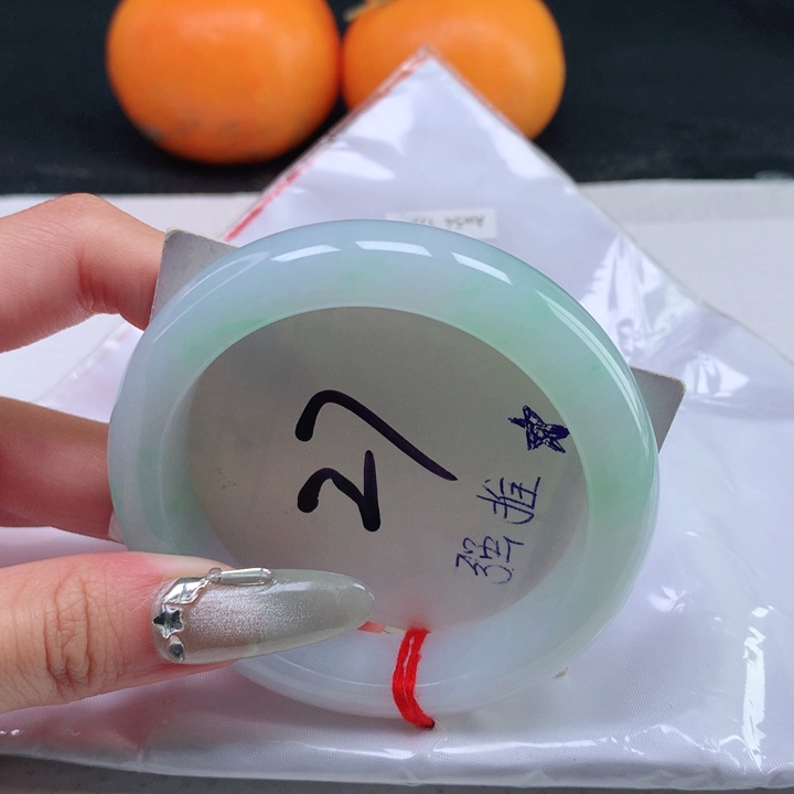 翡翠手镯未镶嵌545455555