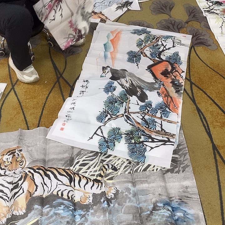 锦***程国画放漏作品手绘画芯