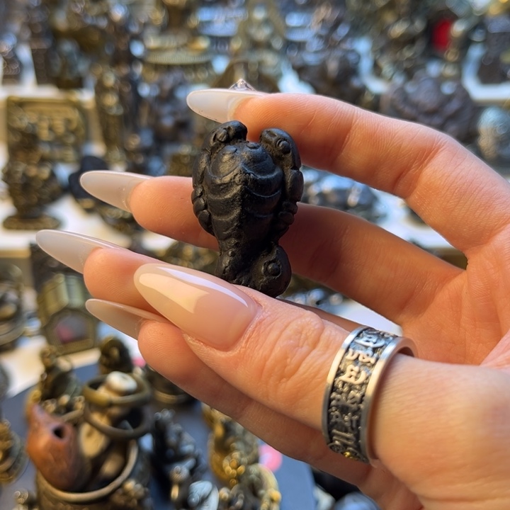 泥塑4号闪价漏价一件