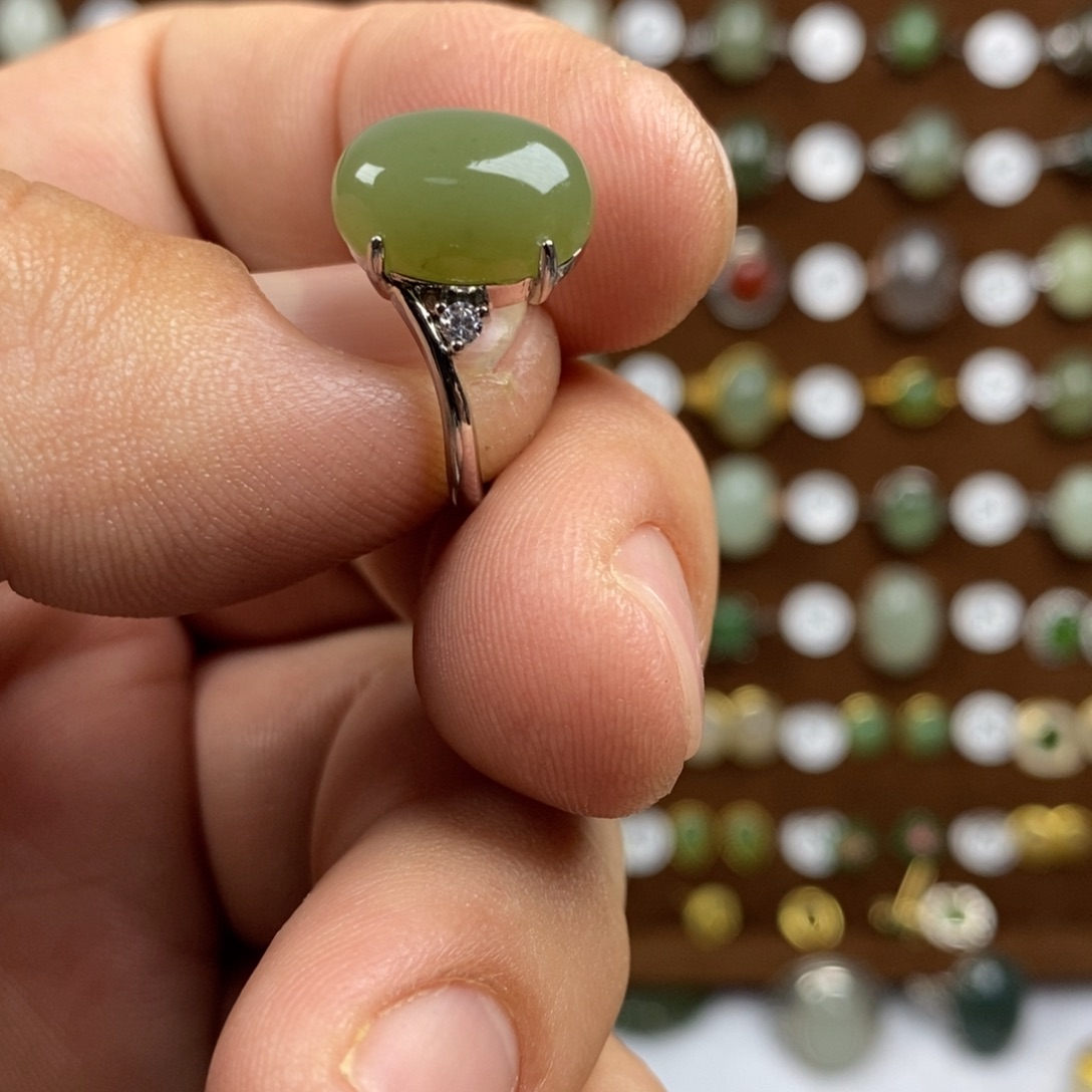 和田玉（青玉）戒指合金