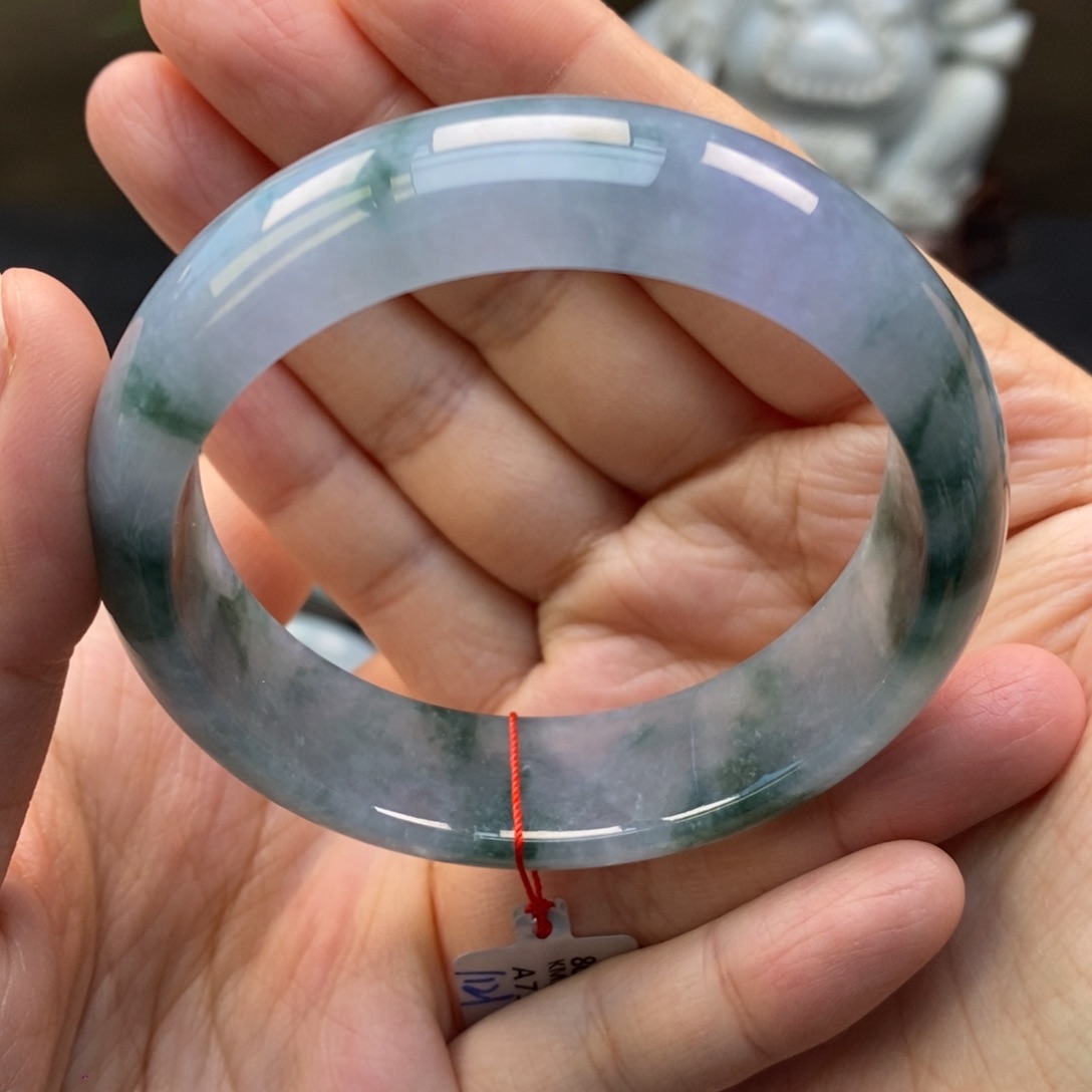 翡翠手镯未镶嵌天然