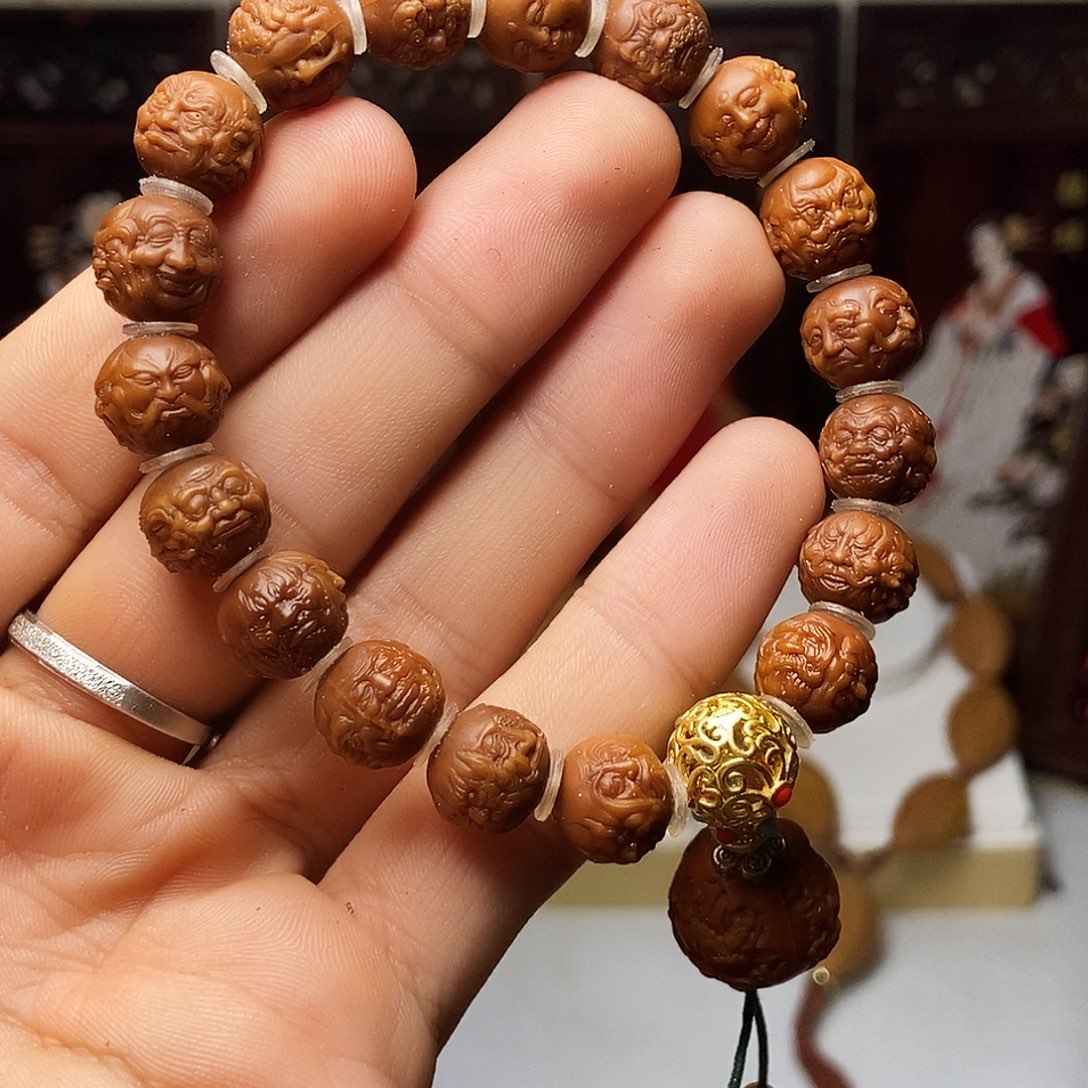 郜***。橄榄核手串/手链jbbbhjbnnnbnnnnbbbnnn