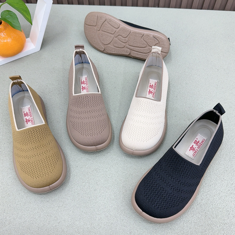 夏季老北京布鞋女飞织网面透气健步鞋软底轻便一脚蹬中老年妈妈鞋