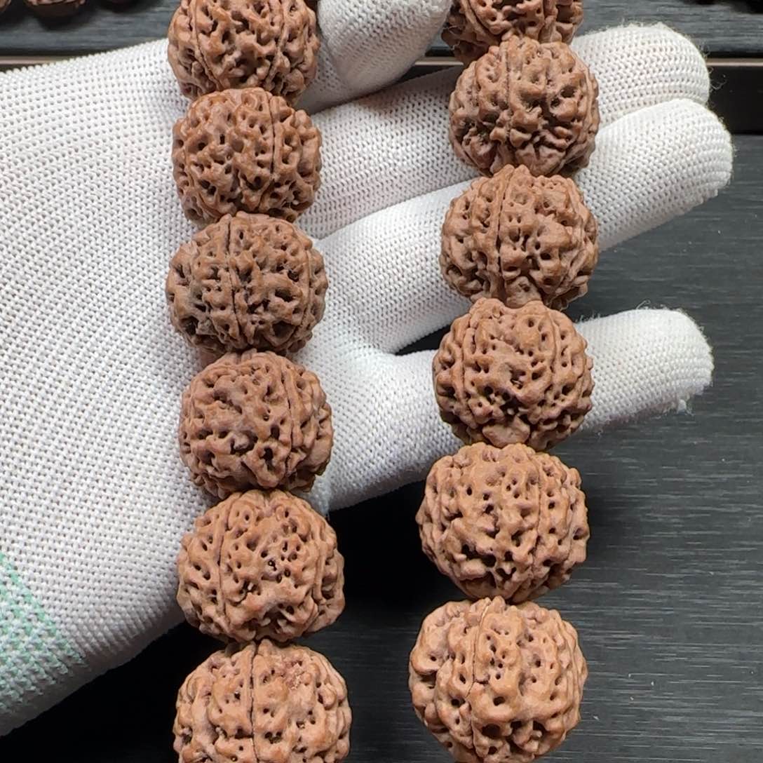 金刚菩提吊坠23mm爆肉安娜