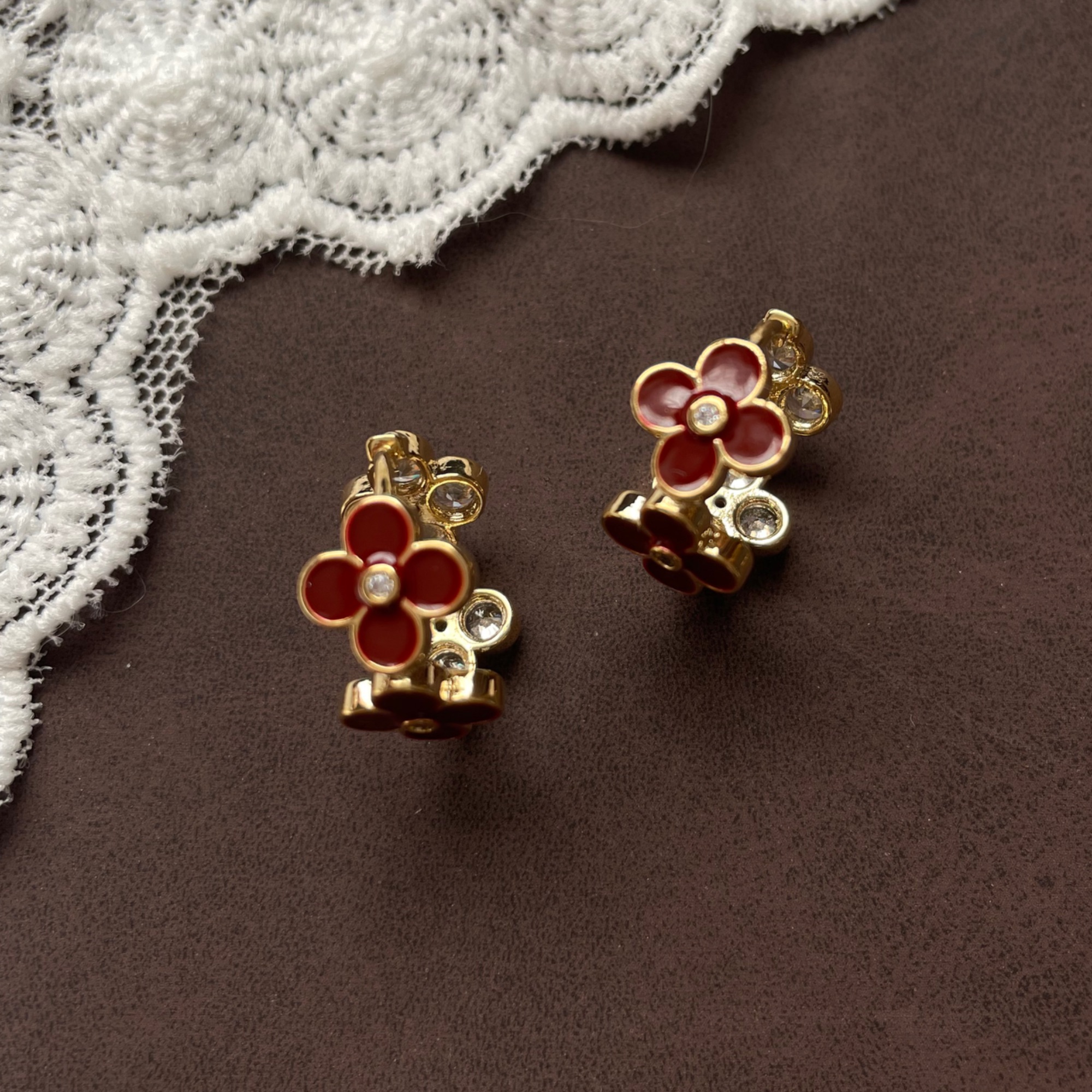 铜合金耳饰 百搭商务风金色首饰红色简约珠宝植物花卉双面可戴