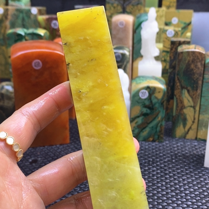 四川石多*青田石印章石