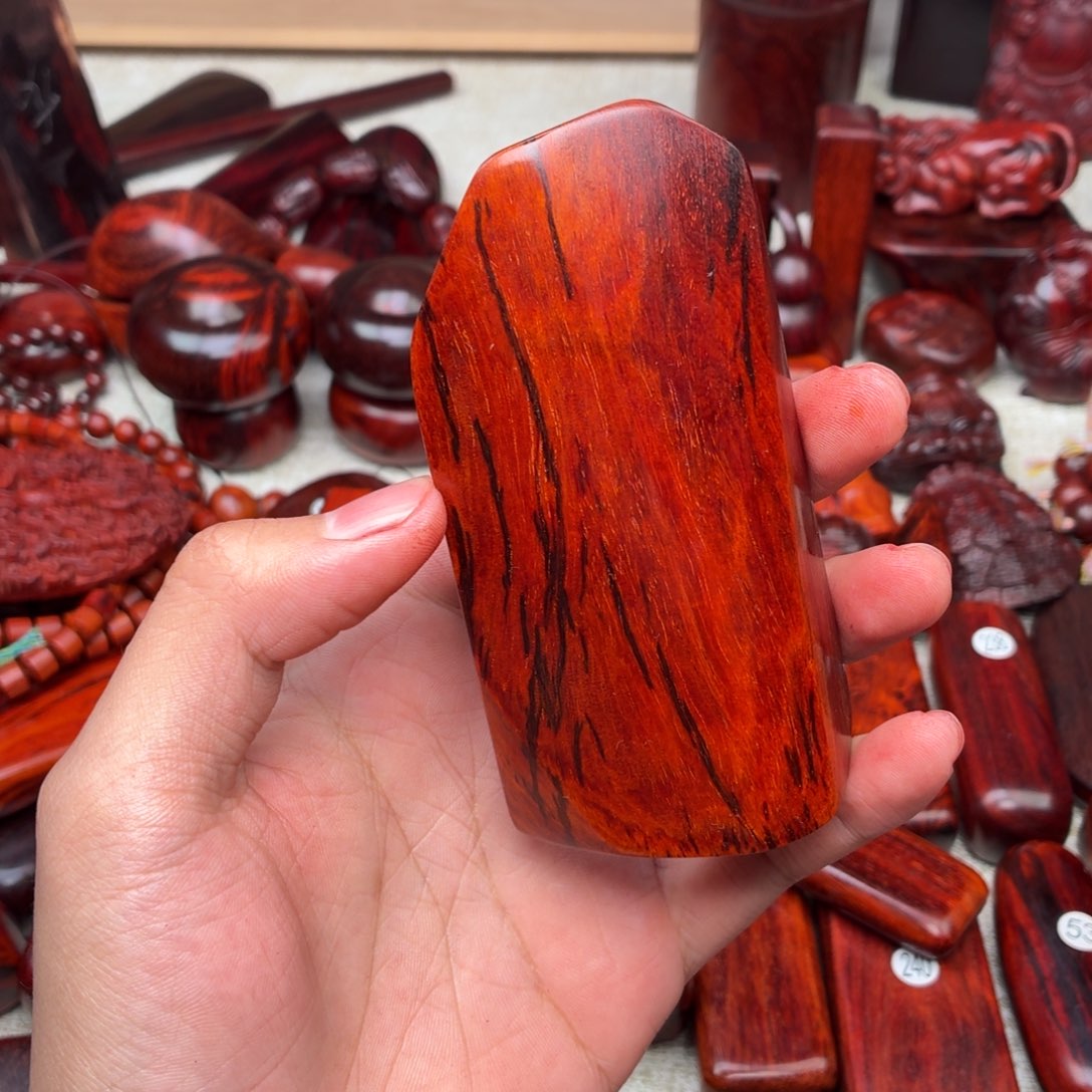 西***道檀香紫檀（小叶紫檀）