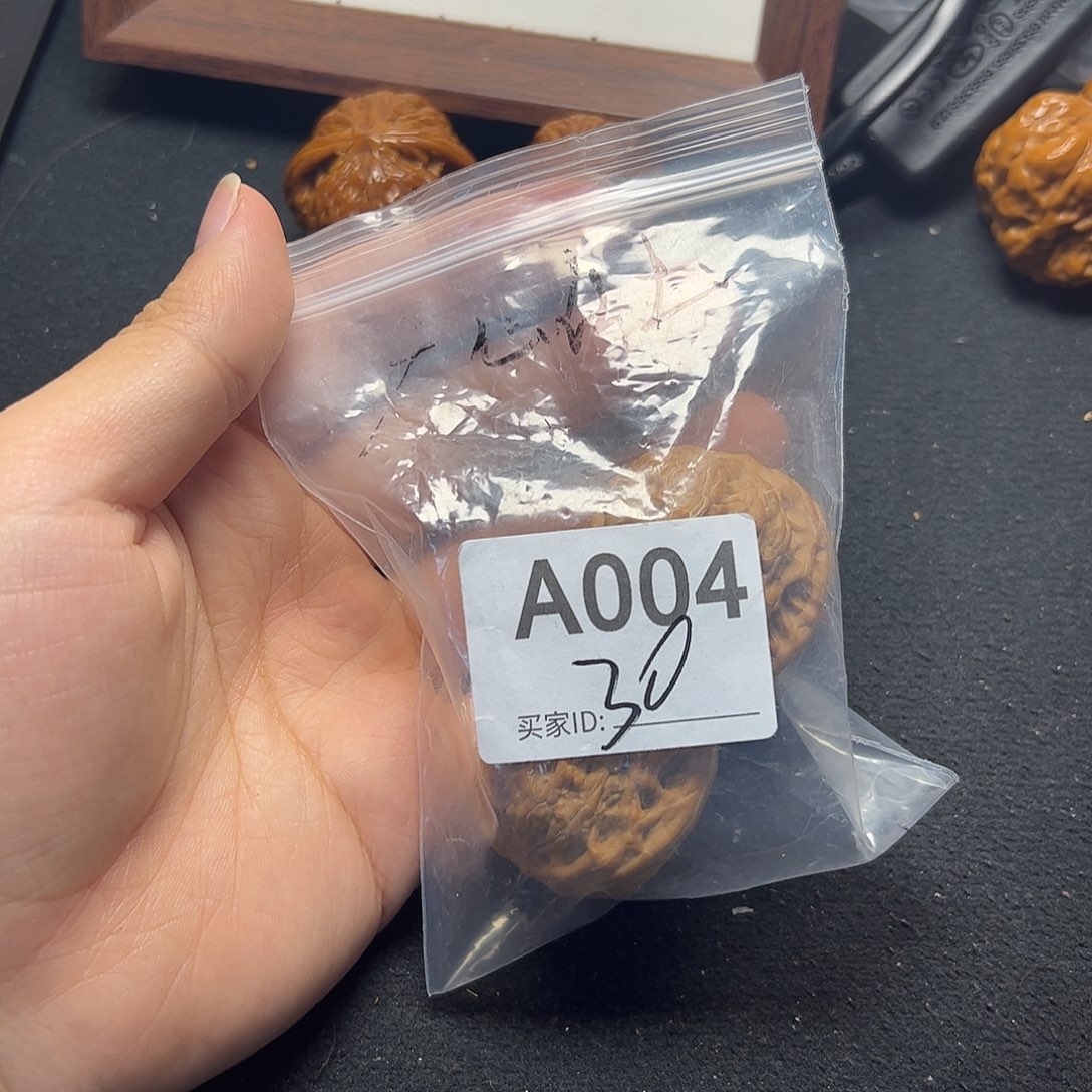 不***头吊坠文玩核桃铁锤