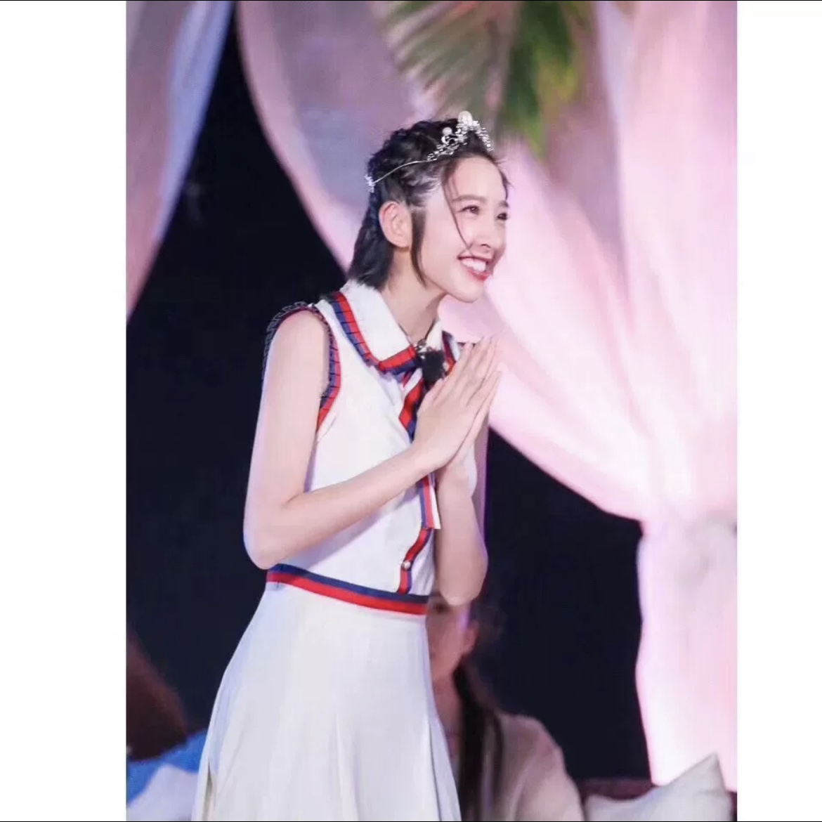 95新 GUCCI/古驰 7870/米白色拼色无袖连衣裙/L码/98新/轻微污渍