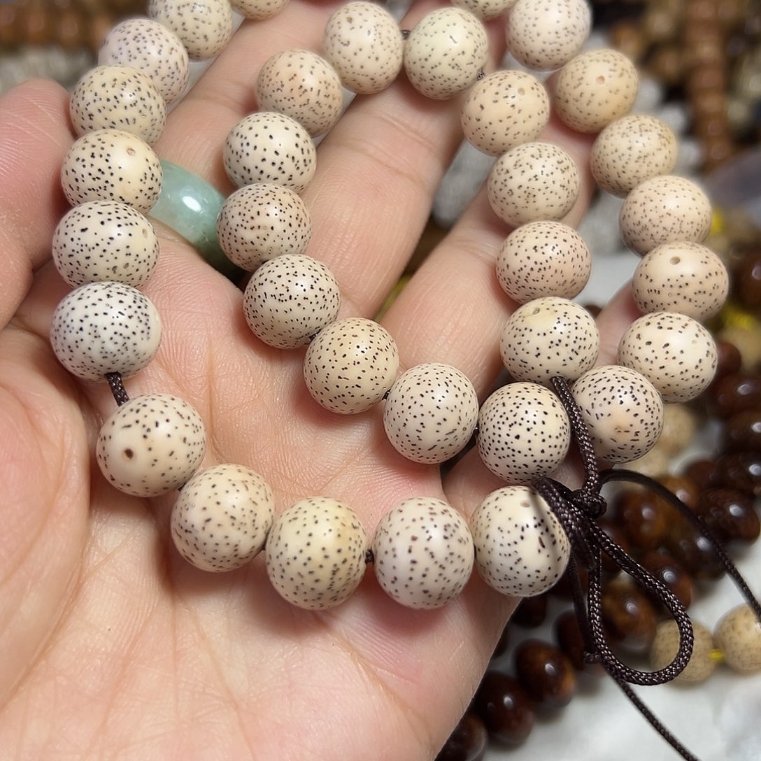 星月菩提手串星月菩提原生态