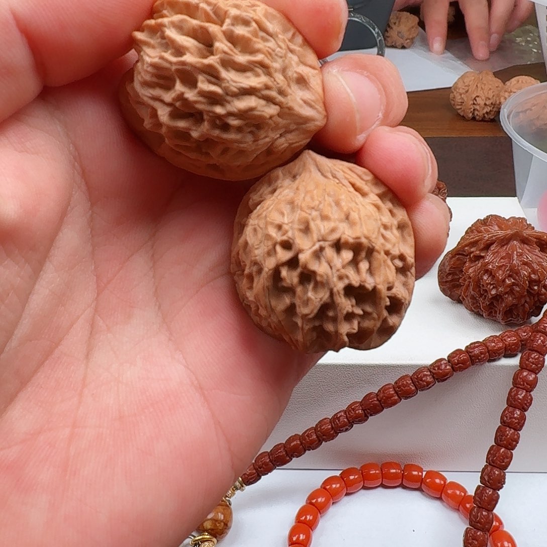 文玩核桃吊坠盘山天残脚