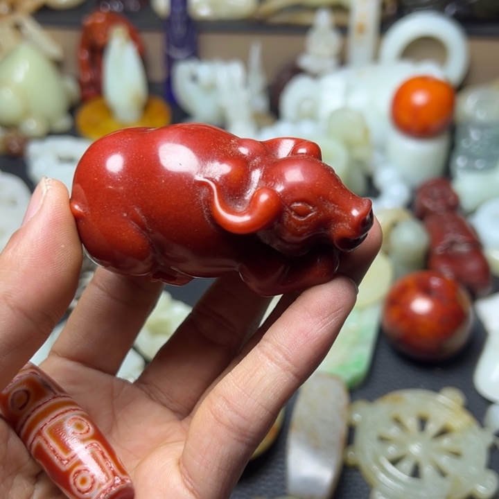 火****和田玉（糖玉）未镶嵌颈饰