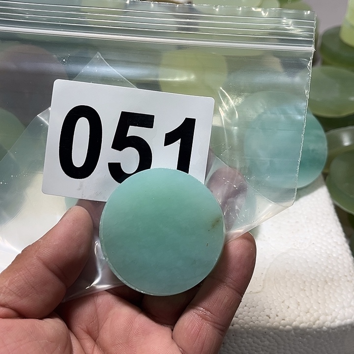 蛇纹石玉未镶嵌珠宝半成品