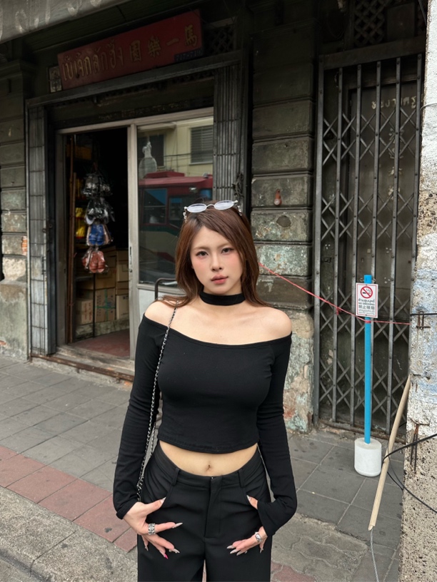 【清清no退换】宅宅athome//假面舞会～挂脖一字肩正反两穿打底衫