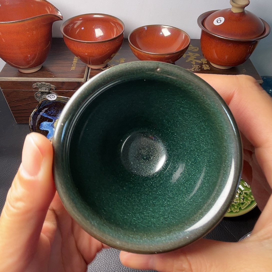 茶盏你在那干什去啦呢