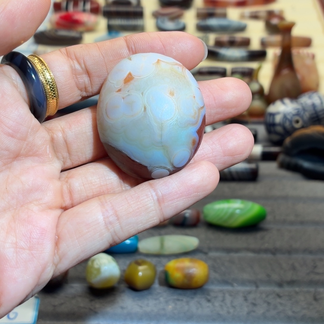 沐***霖玛瑙/玉髓合金颈饰