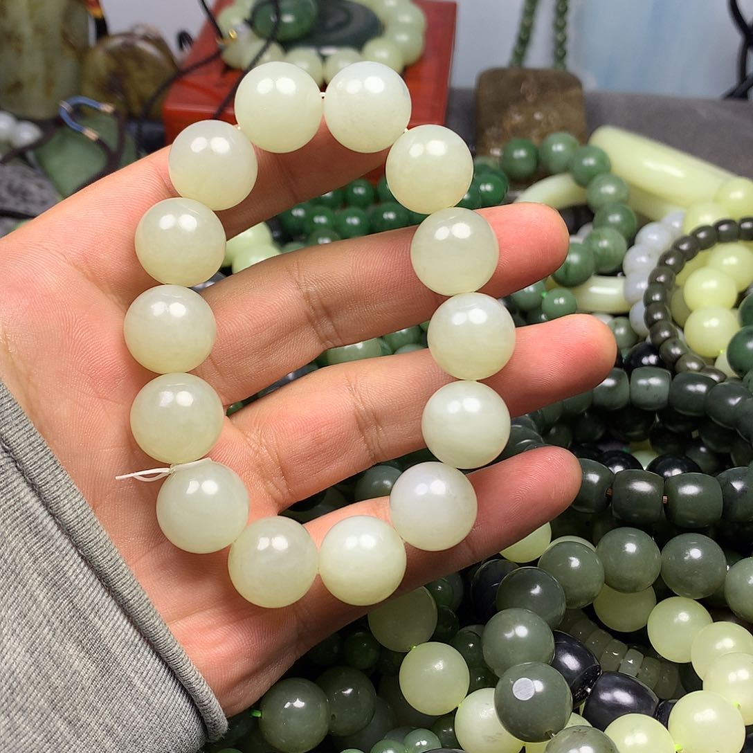 和田玉手链未镶嵌