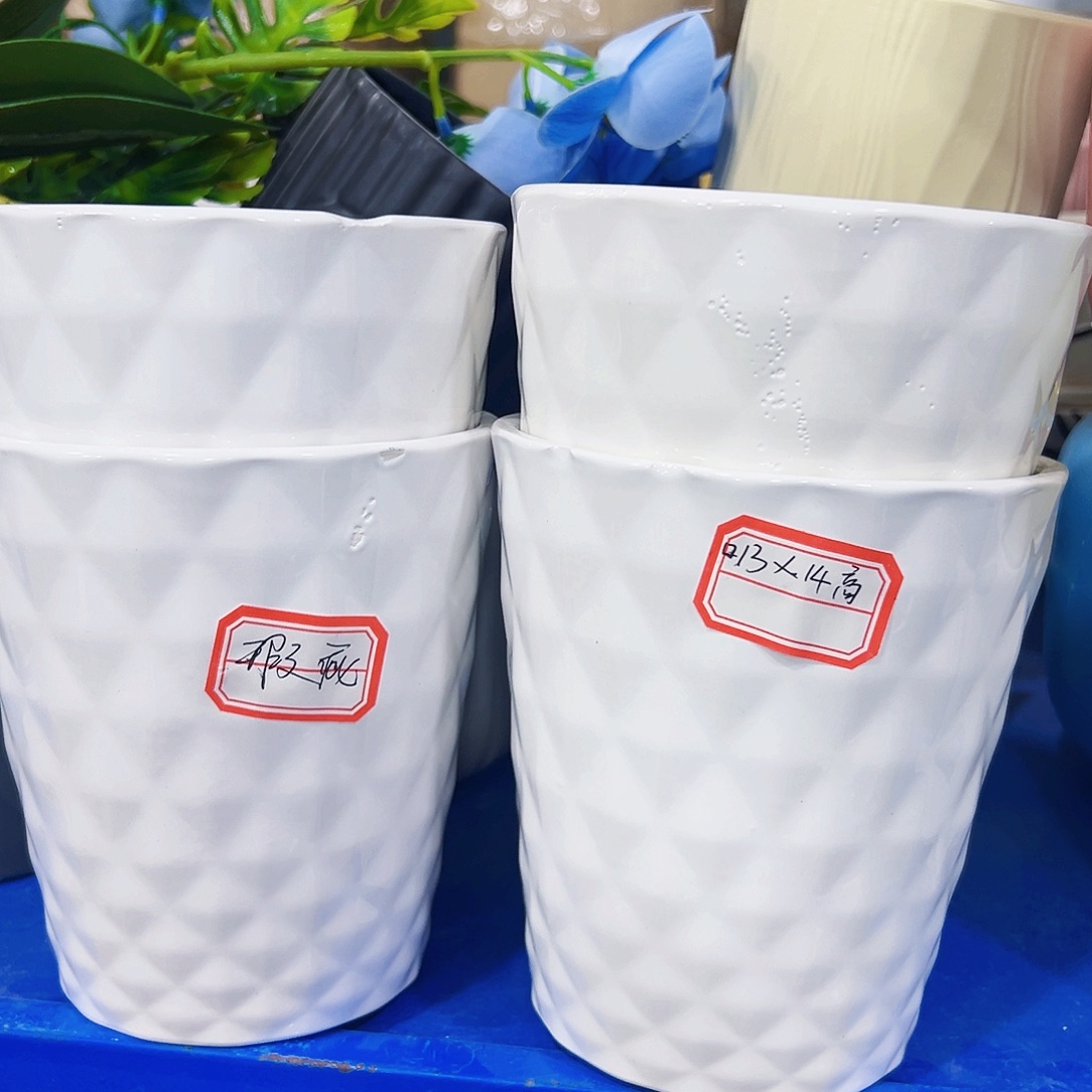 有孔，在眼尾单陶瓷花盆凑单10米包邮