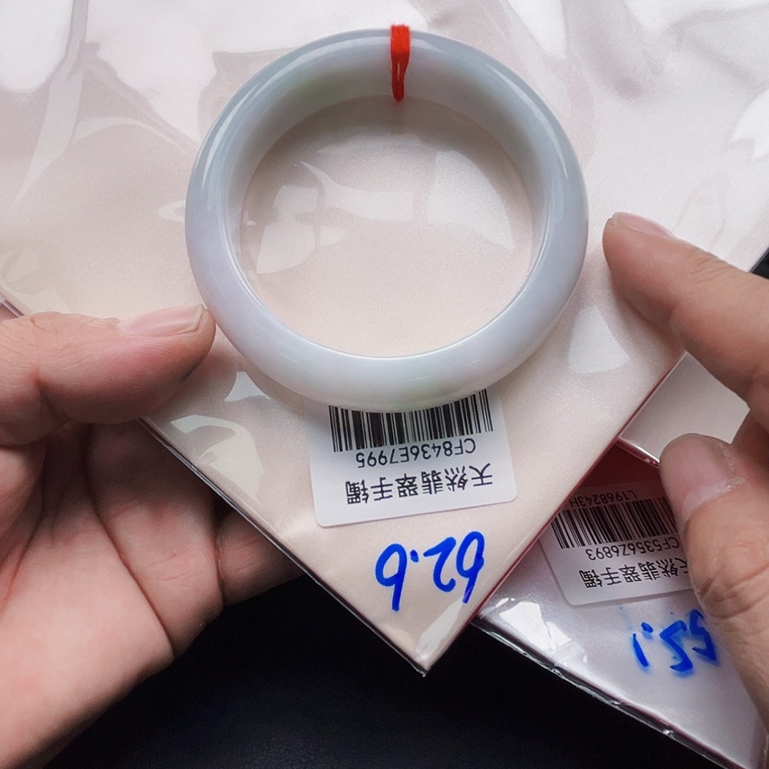 手****翡翠未镶嵌手镯手镯