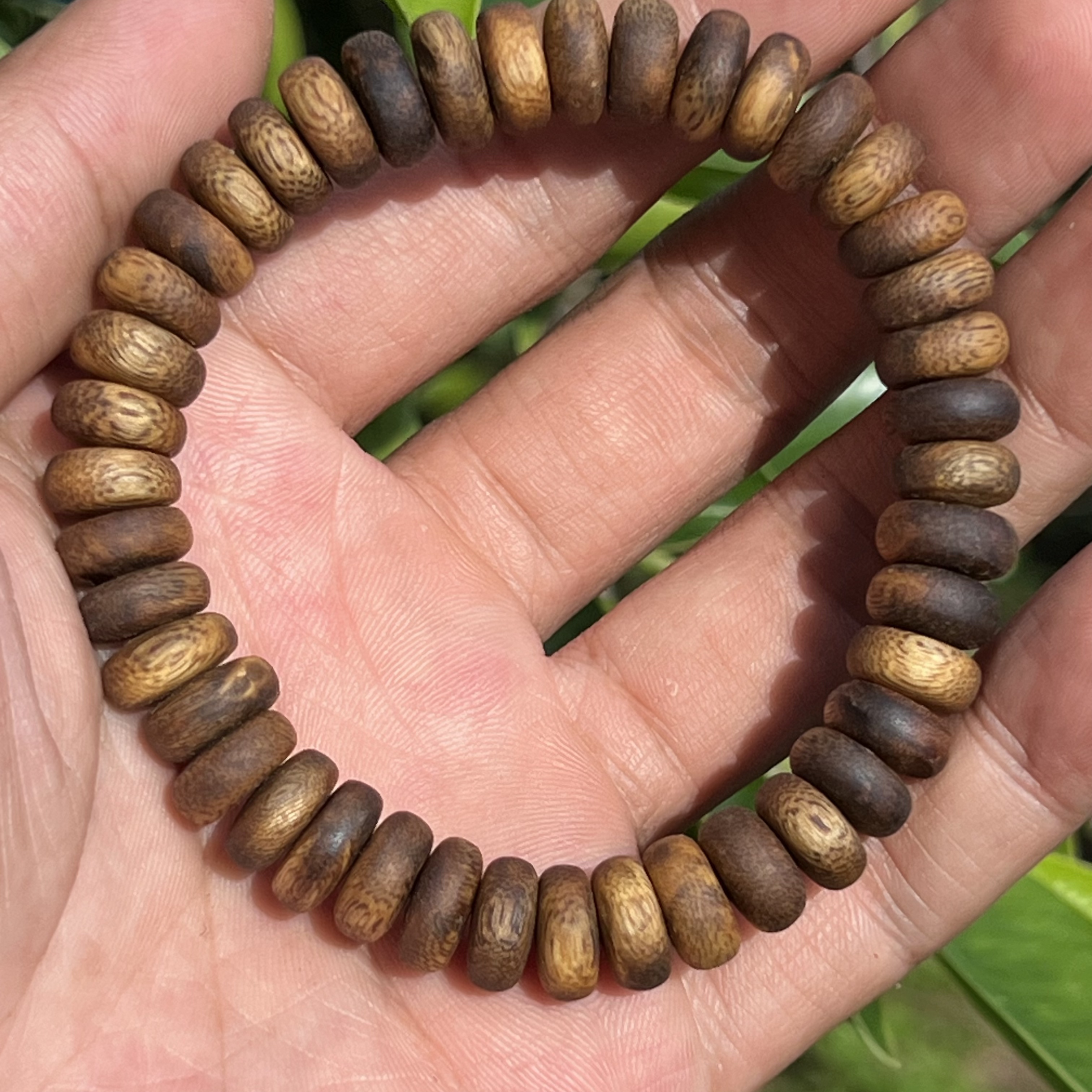 沉香手串算盘珠单圈卡10mm/8克天然奇楠沉香手串乌身花蜜香手链