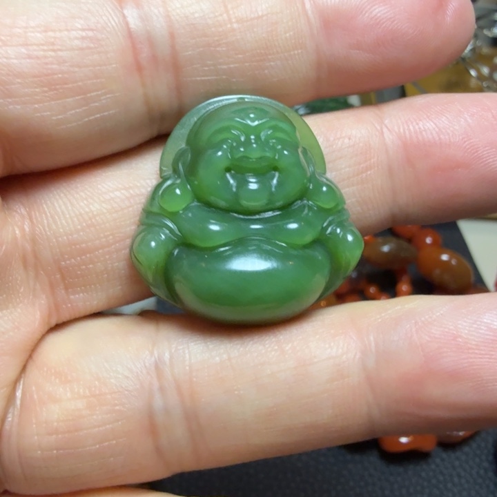 和田玉（碧玉）颈饰未镶嵌